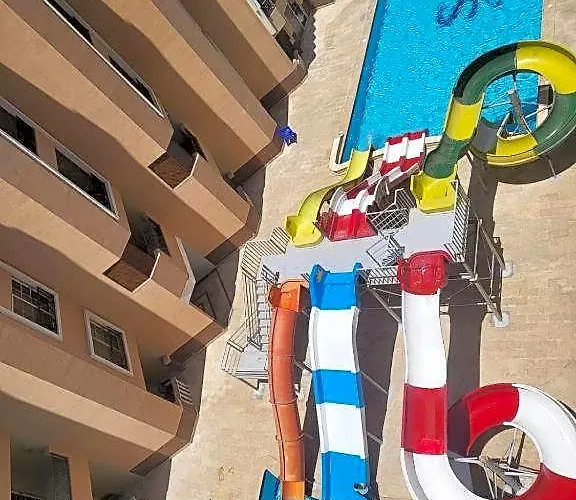 Juliana Aqua Park Apartment